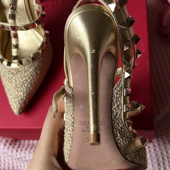 Valentino Rock Studs in Gold (100mm/3.93 inches) - Picture 5 of 5